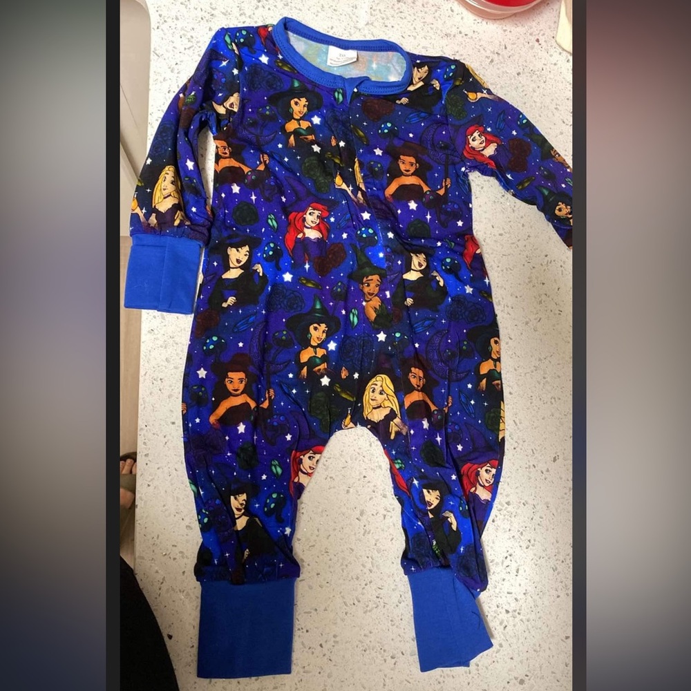 Bamboo onsie size 6-12m